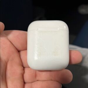 Compact White Earbuds Case